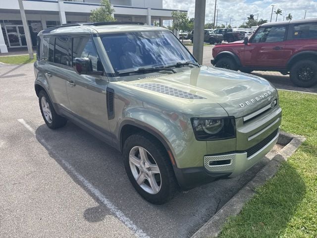 2021 Land Rover Defender 110 SE