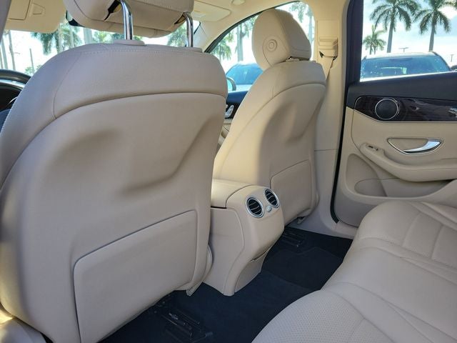 2021 Mercedes-Benz GLC GLC 300
