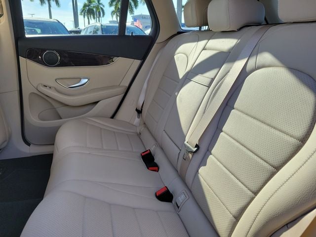 2021 Mercedes-Benz GLC GLC 300