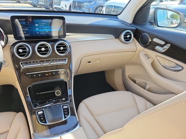 2021 Mercedes-Benz GLC GLC 300