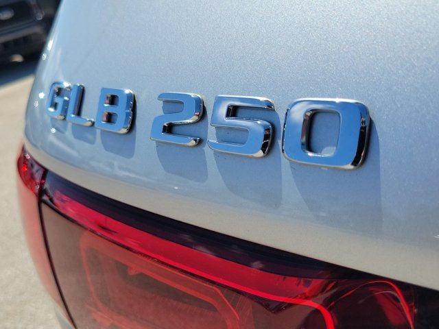 2023 Mercedes-Benz GLB GLB 250