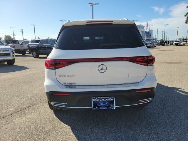 2023 Mercedes-Benz EQB 250+ Base