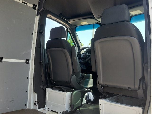 2021 Freightliner Sprinter 2500 High Roof