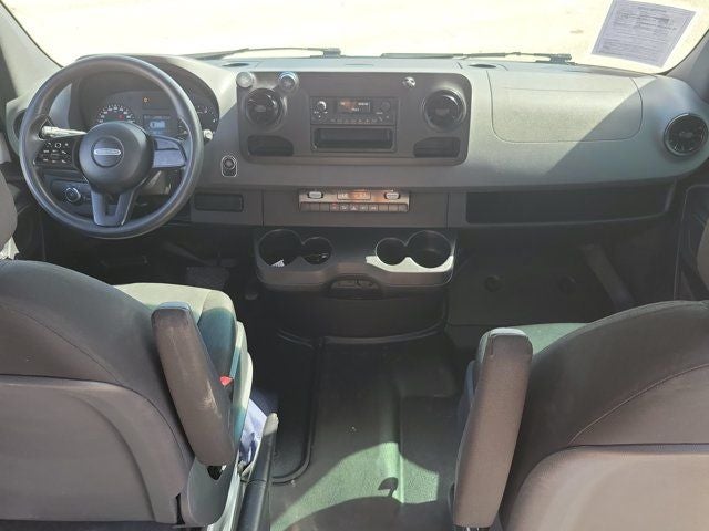 2021 Freightliner Sprinter 2500 High Roof