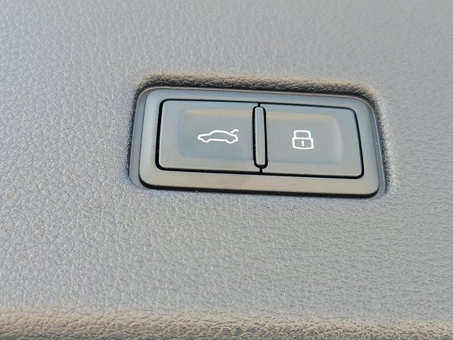 2023 Audi SQ8 4.0T Premium Plus quattro