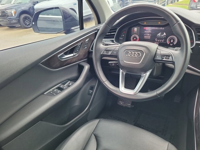 2023 Audi Q7 55 Premium quattro