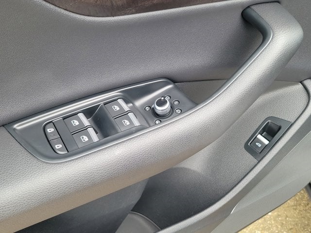 2023 Audi Q7 55 Premium quattro