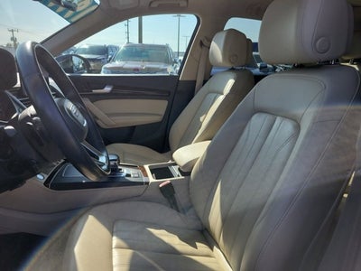 2020 Audi Q5 45 Premium Plus quattro