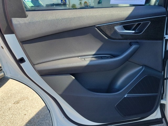 2021 Audi Q7 45 Premium Plus quattro