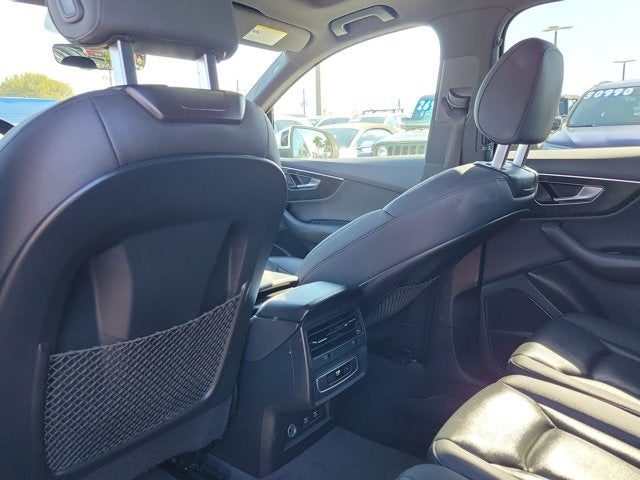 2021 Audi Q7 45 Premium Plus quattro