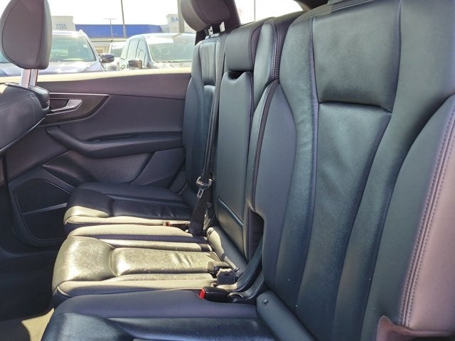 2021 Audi Q7 45 Premium Plus quattro