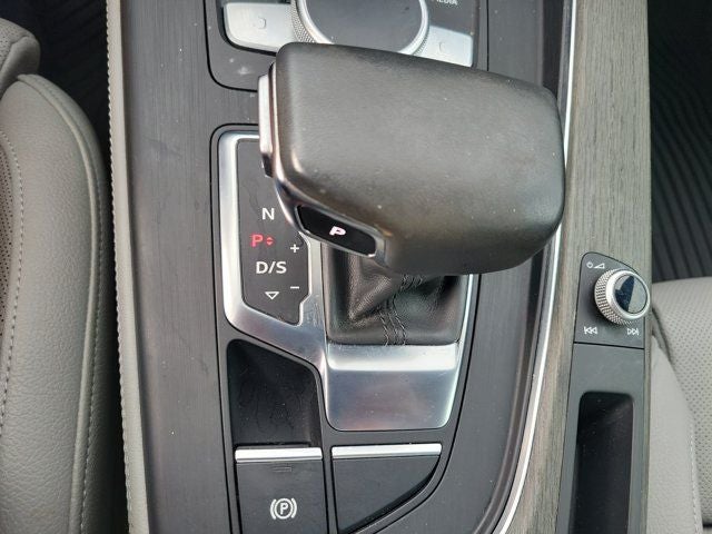 2019 Audi A4 2.0T Premium Plus