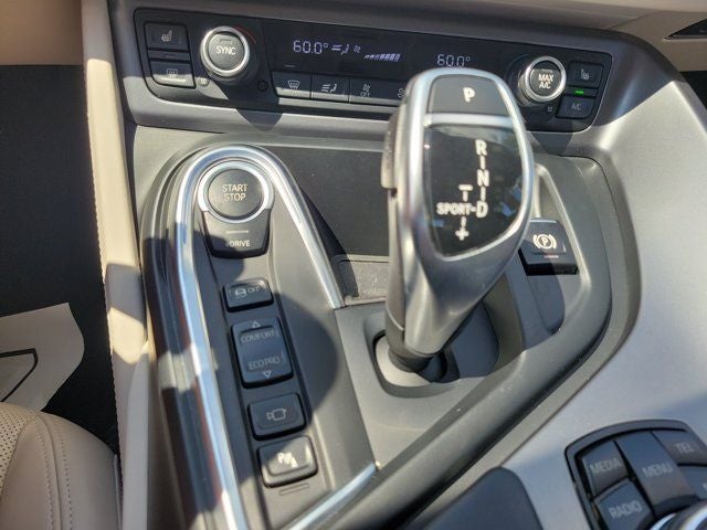 2015 BMW i8 Base