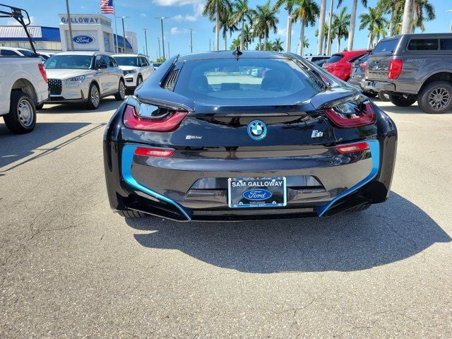 2015 BMW i8 Base