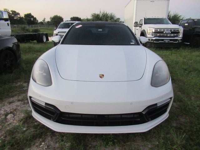 2018 Porsche Panamera 4