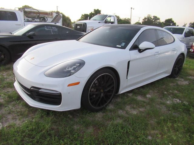2018 Porsche Panamera 4