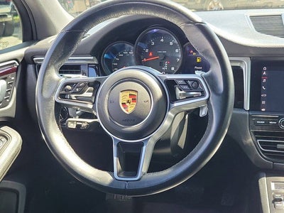 2020 Porsche Macan Base