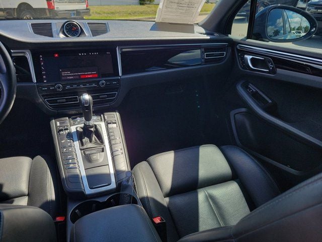 2020 Porsche Macan Base