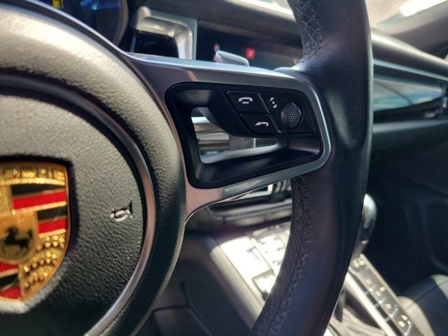 2020 Porsche Macan Base