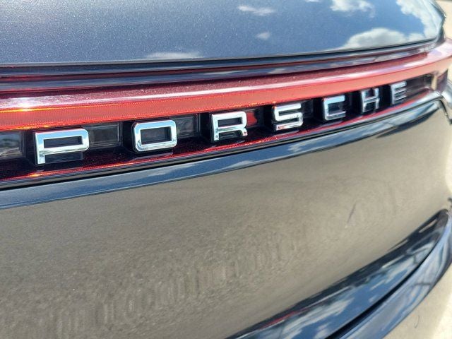 2020 Porsche Macan Base