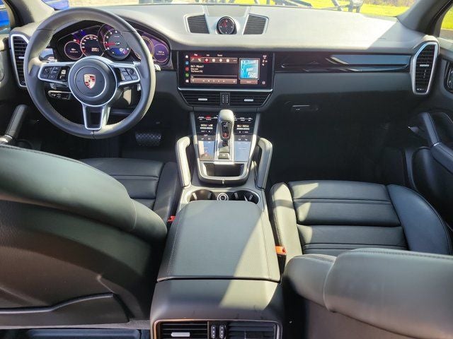 2023 Porsche Cayenne Base
