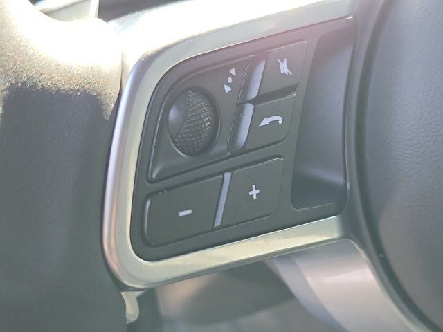2023 Porsche Cayenne Base
