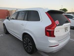 2022 Volvo XC90 T5 Momentum
