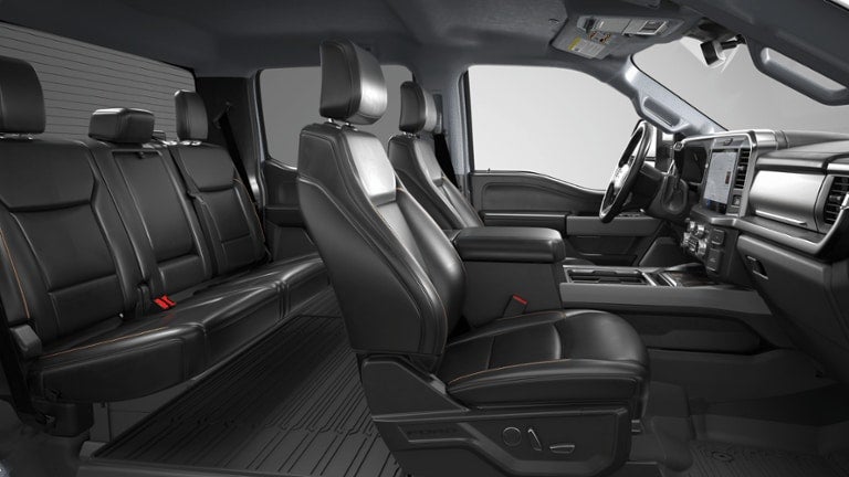 2026 Ford Super Duty F-350® Lariat®